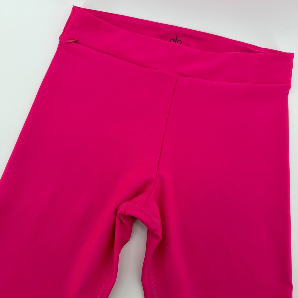 Alo Yoga Leggings Womens Large‎ Pink High Rise Cropped Airbrush Workout Capri